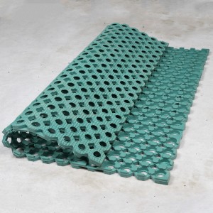 Kina tillverkare Porös gummi dränering matta gummi golv madrass för verkstad